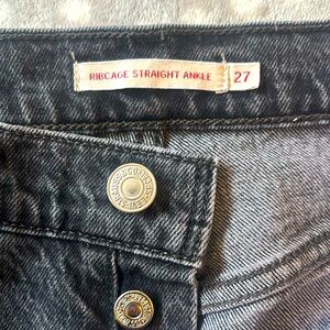 Levi's Ribcage Straight Ankle 27